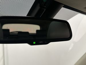 Toyota Avensis bild 34