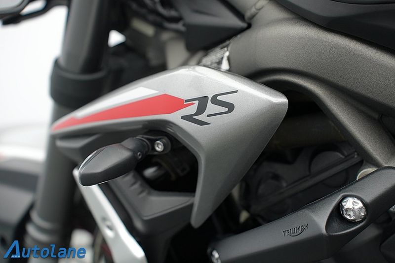 Triumph Street Triple bild 25