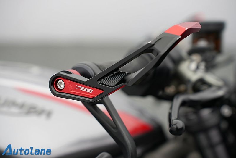 Triumph Street Triple bild 24