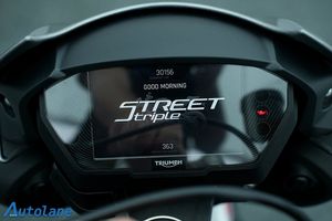 Triumph Street Triple bild 20