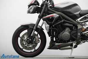 Triumph Street Triple bild 13