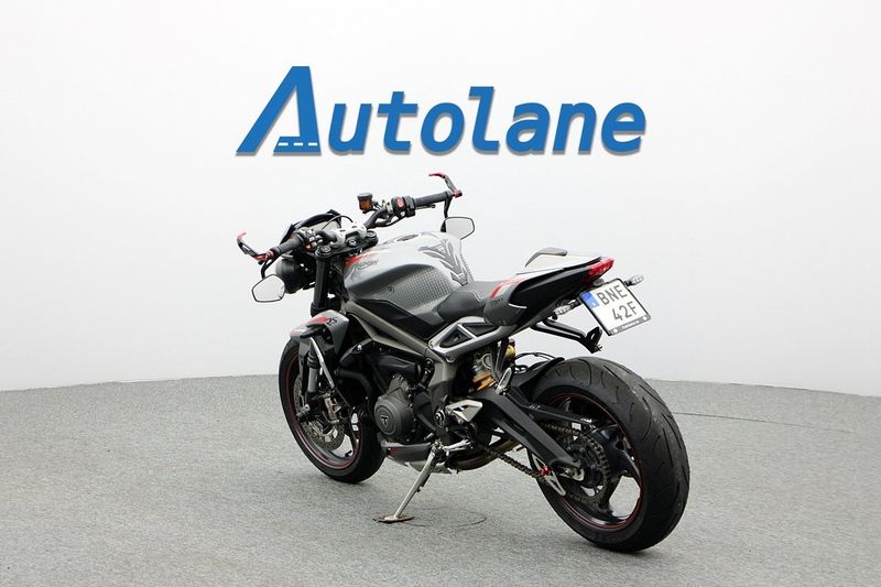 Triumph Street Triple bild 3