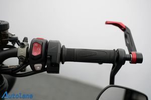 Triumph Street Triple bild 22