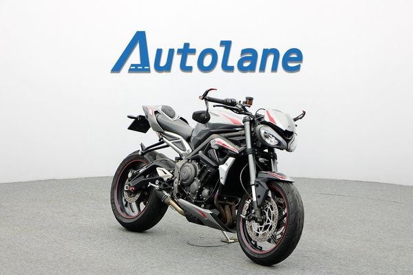 Triumph Street Triple