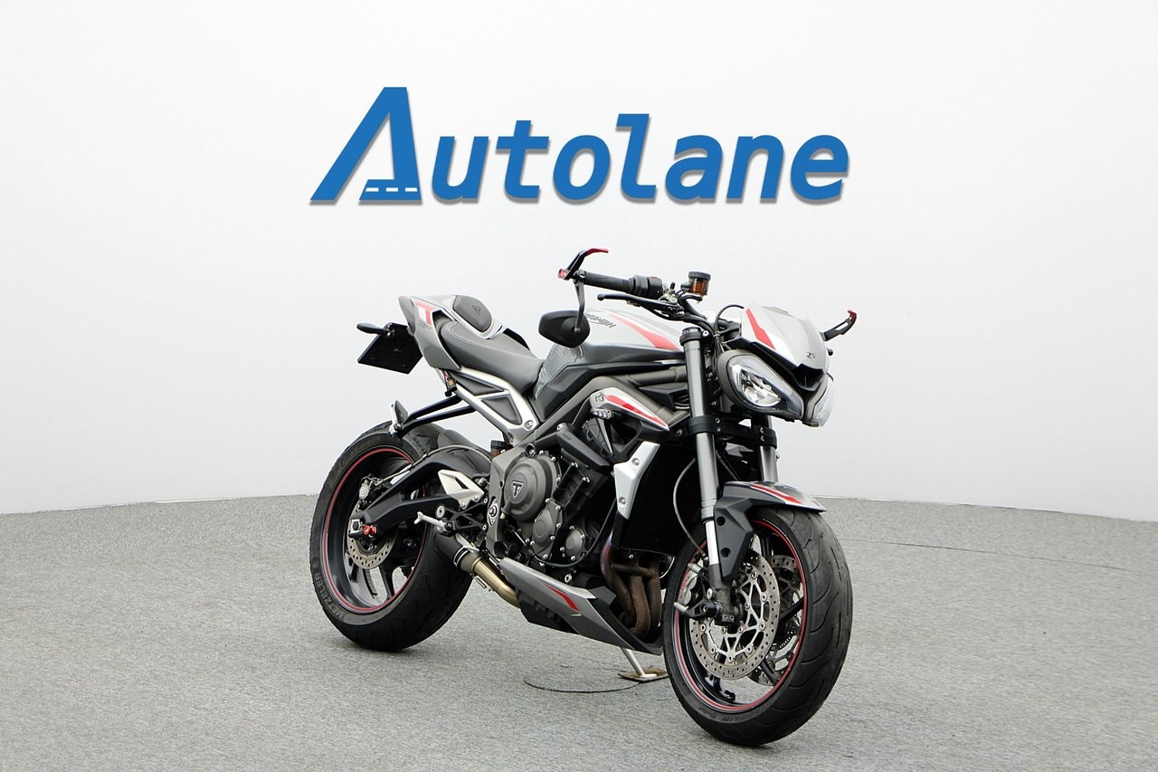 Triumph Street Triple