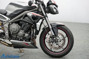 Triumph Street Triple bild 12