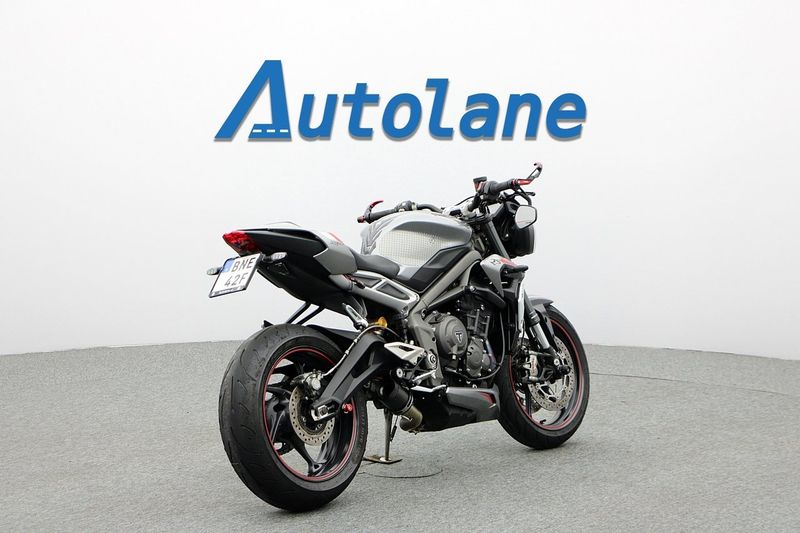 Triumph Street Triple bild 5