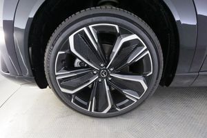 Mazda CX-6e bild 34