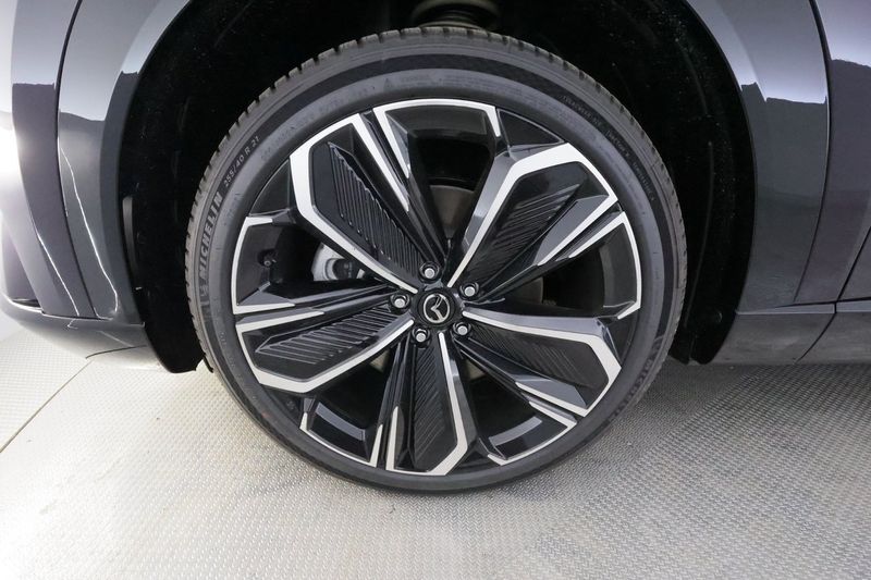 Mazda CX-6e bild 34