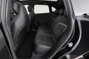 Mazda CX-6e bild 13