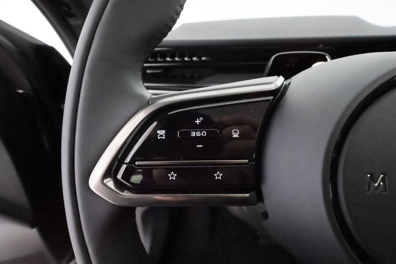 Mazda CX-6e bild 22
