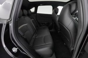 Mazda CX-6e bild 16