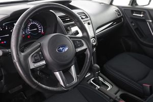 Subaru Forester bild 12