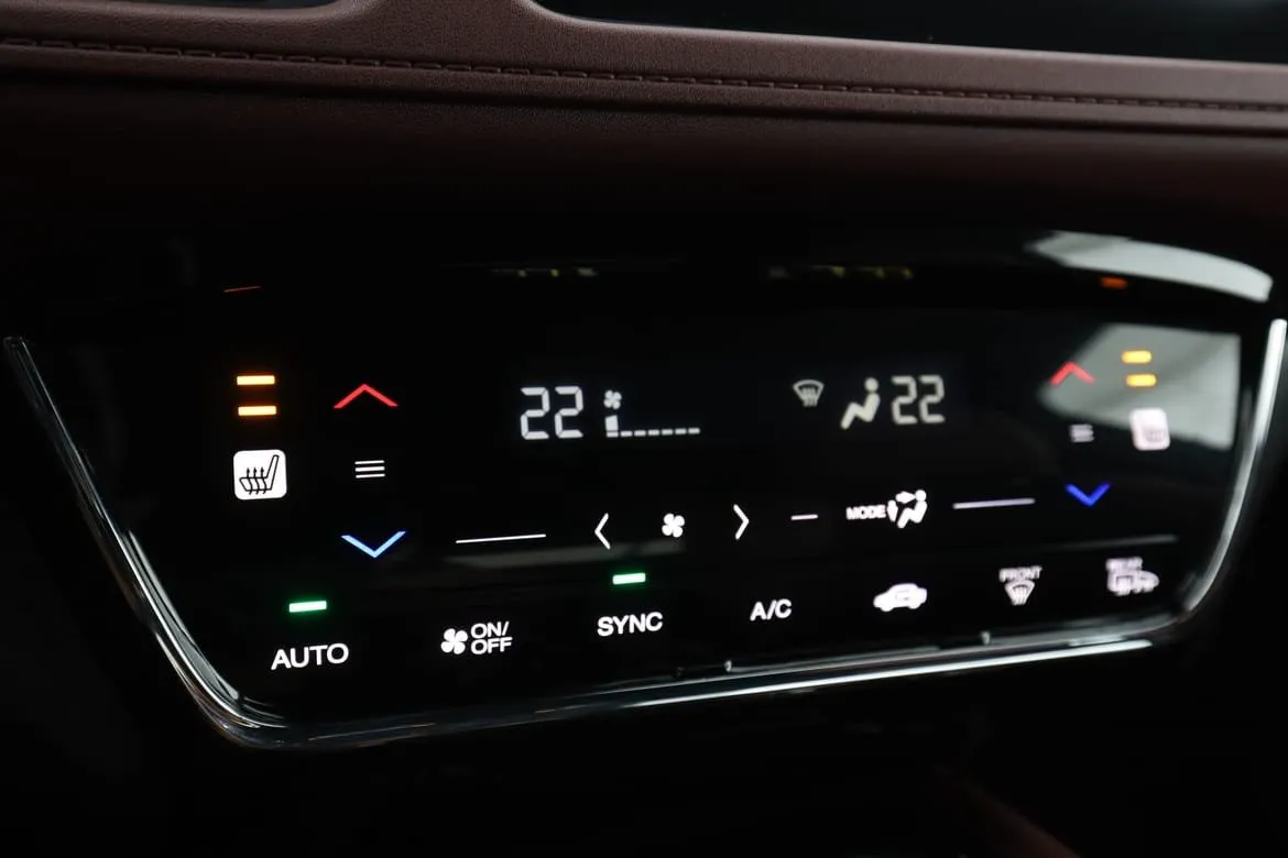 Vehicle image 22