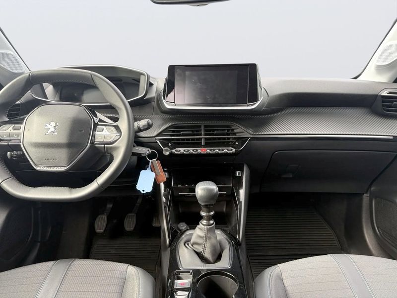 Peugeot 208 bild 11