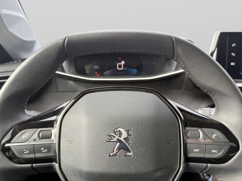 Peugeot 208 bild 12
