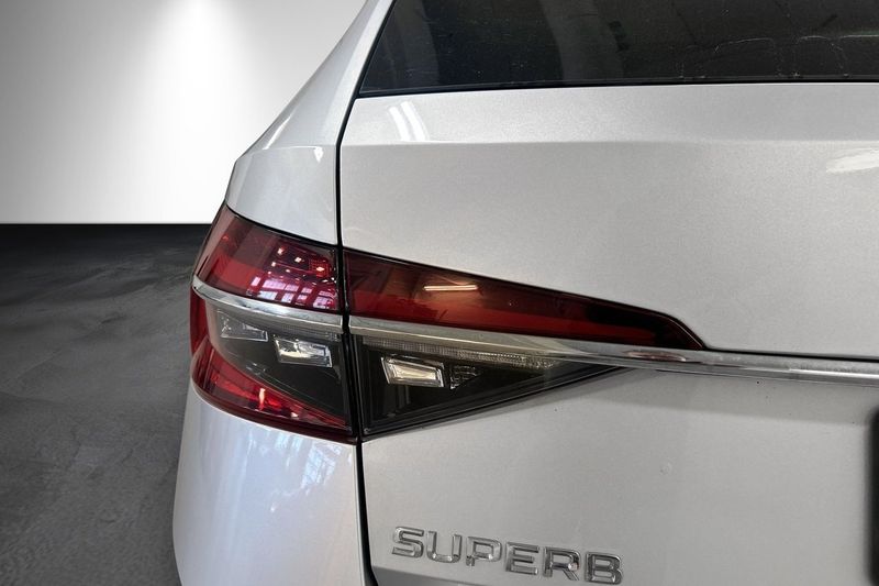 Skoda Superb bild 13