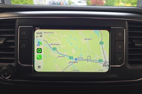 Citroen Jumpy 2.0 120hk L2 Värmare, Carplay, Kamera - 2018