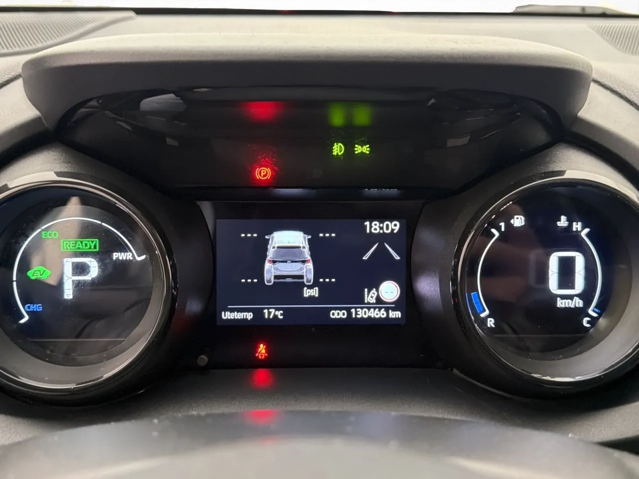 Vehicle image 18