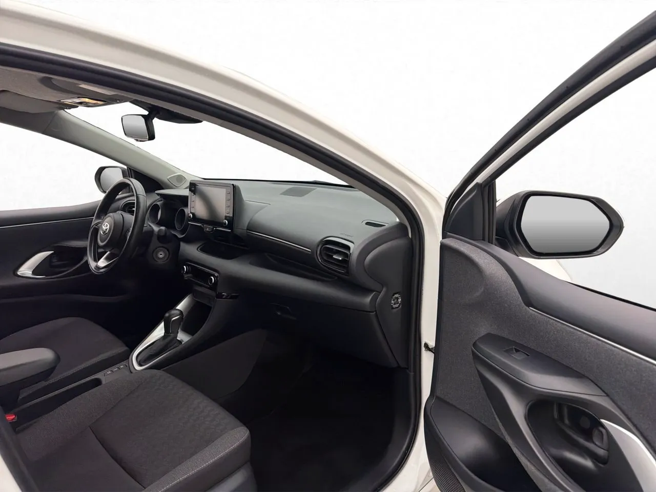 Vehicle image 20