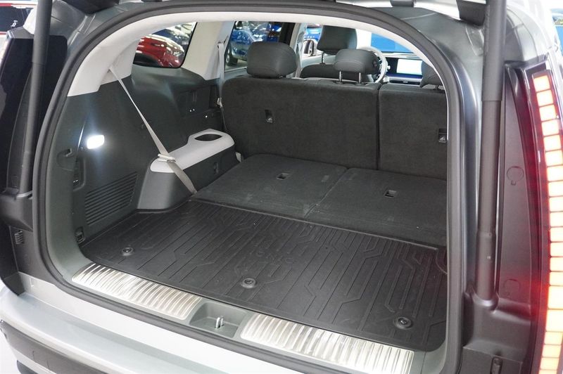 Hyundai IONIQ 9 bild 10