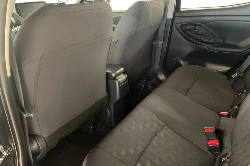Toyota Yaris bild 13