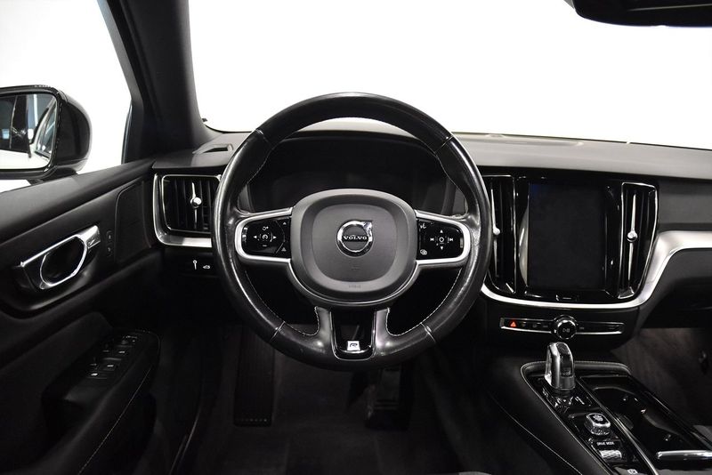Volvo V60 bild 2