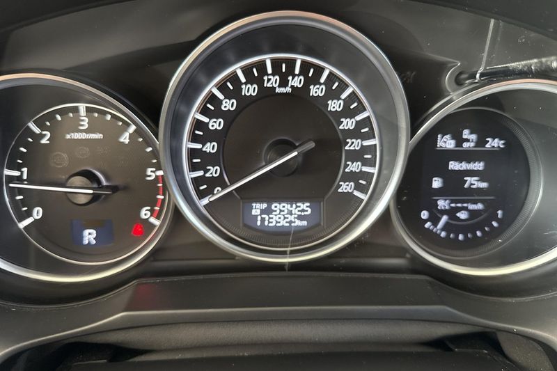 Mazda 6 bild 11