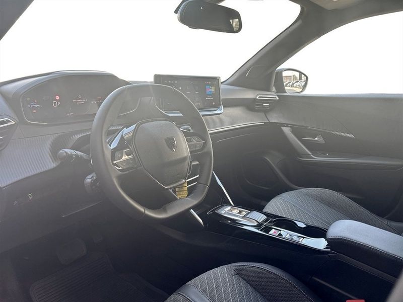 Peugeot 2008 bild 4