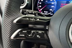 Mercedes GLC300 bild 23