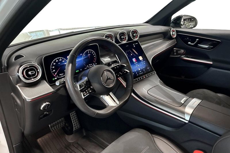 Mercedes GLC300 bild 6