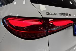 Mercedes GLC300 bild 26