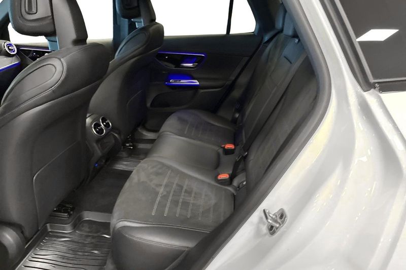 Mercedes GLC300 bild 9