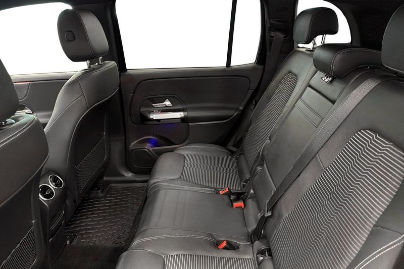 Mercedes EQB300 bild 10