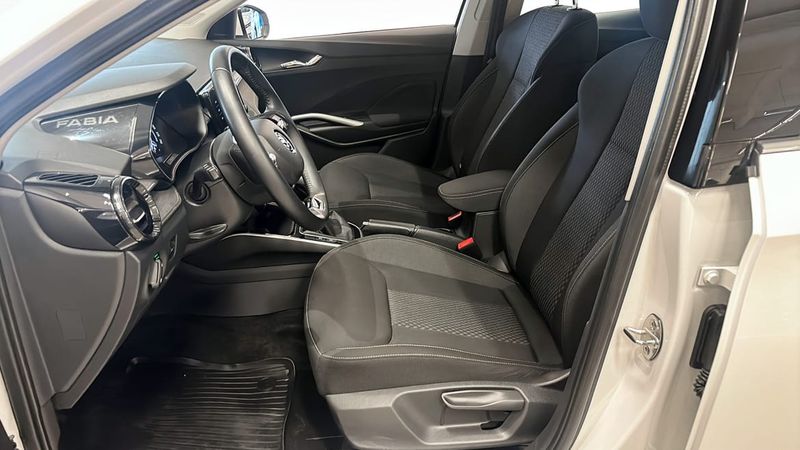 Skoda Fabia bild 8