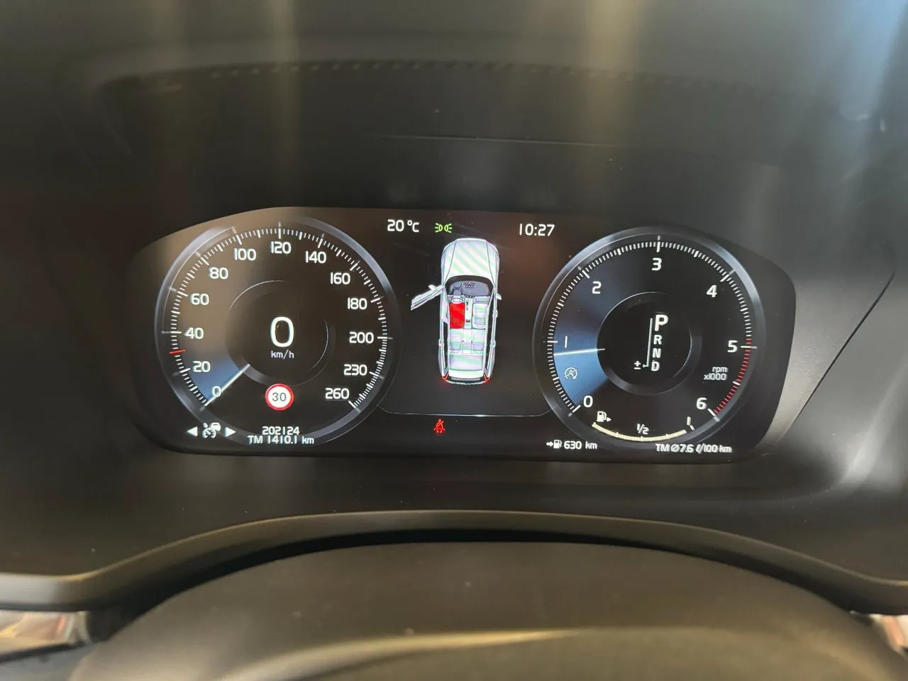 Vehicle image 8