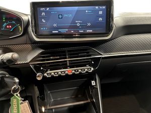 Peugeot 208 bild 12