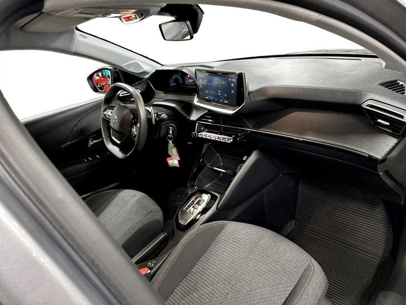 Peugeot 208 bild 14