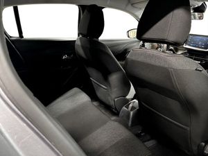 Peugeot 208 bild 15