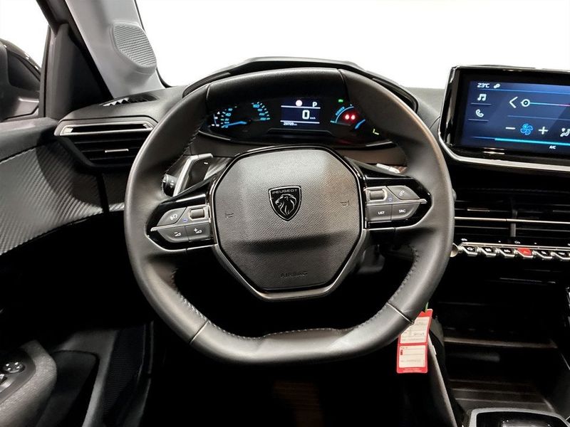 Peugeot 208 bild 7