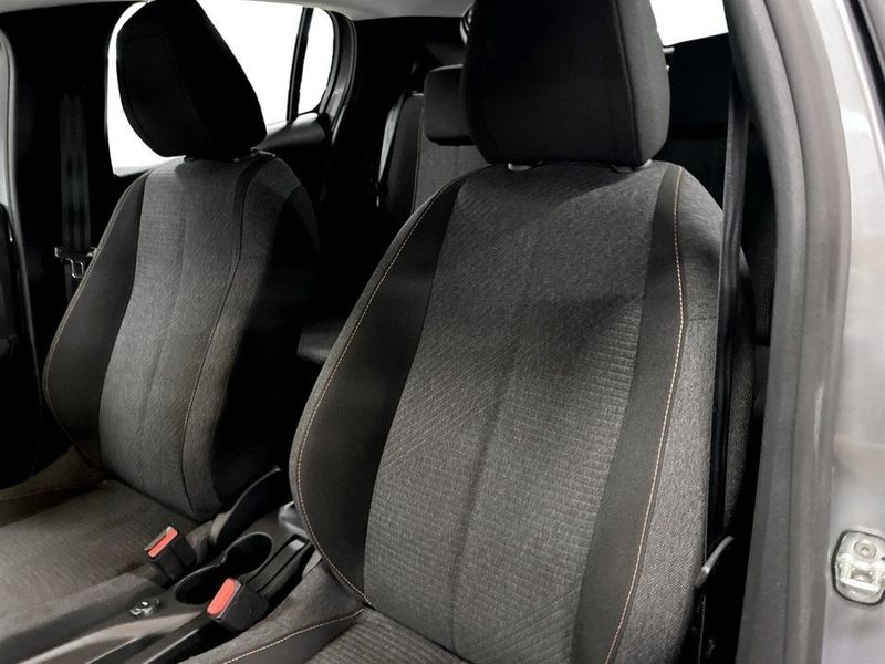 Peugeot 208 bild 5