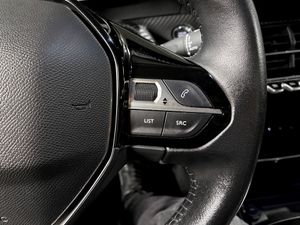 Peugeot 2008 bild 8