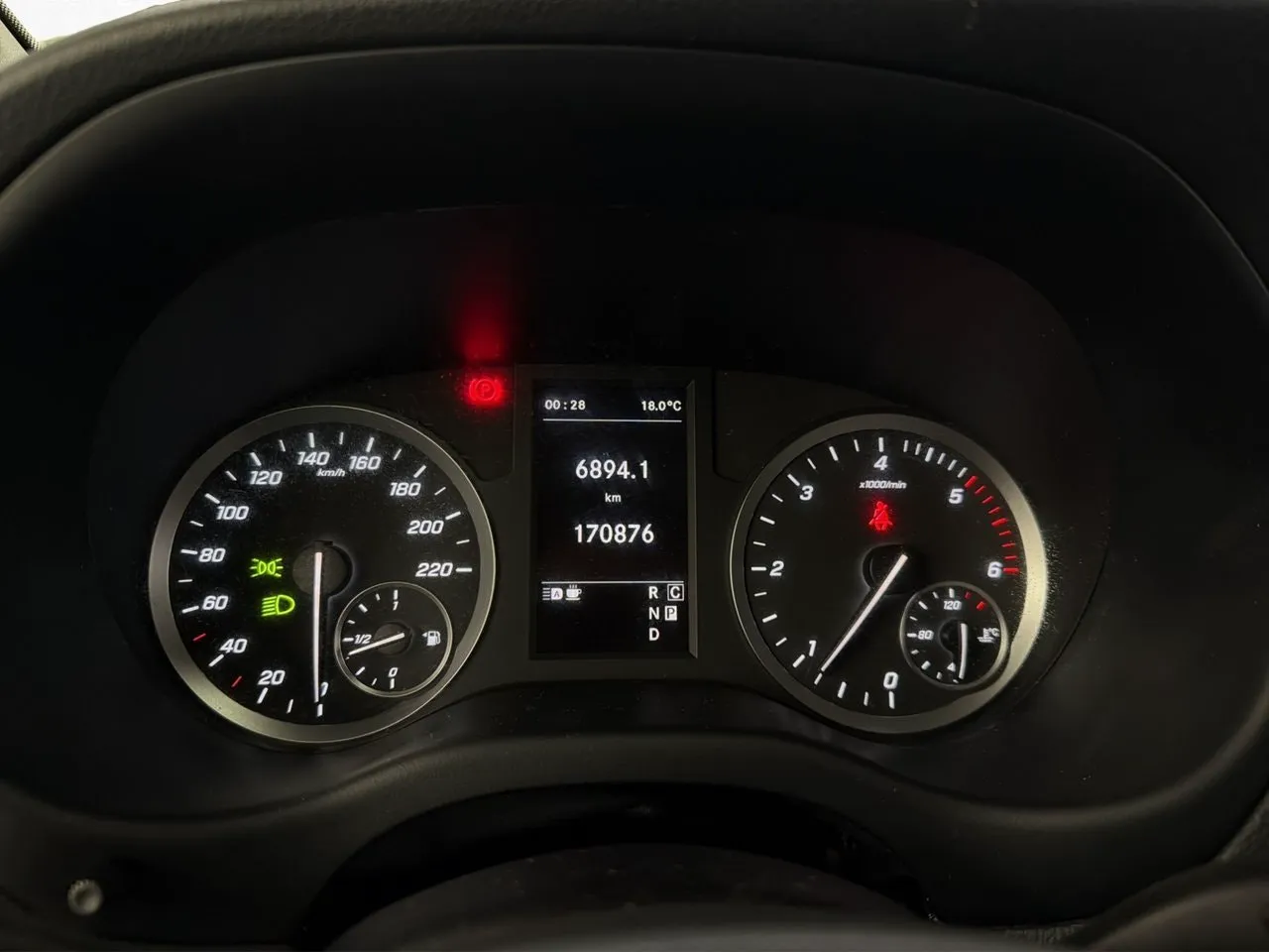 Vehicle image 17