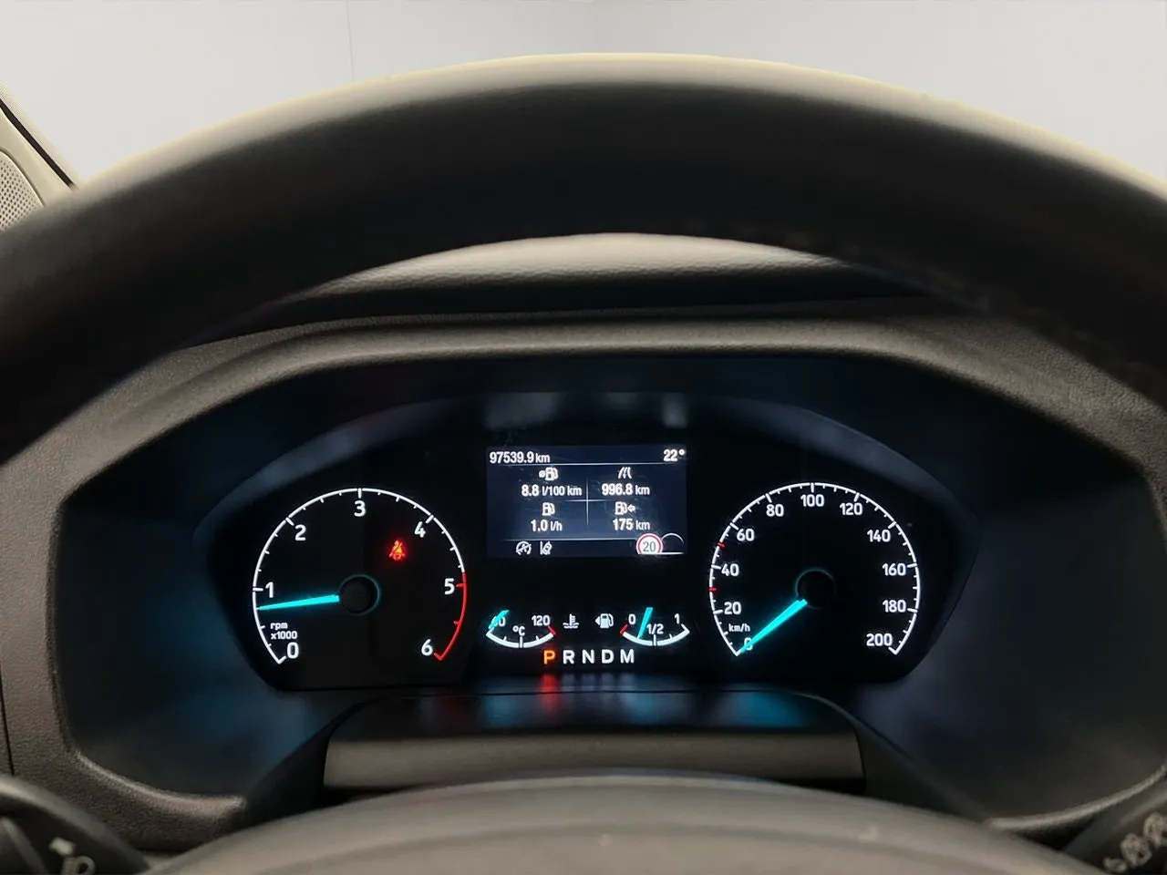 Vehicle image 21