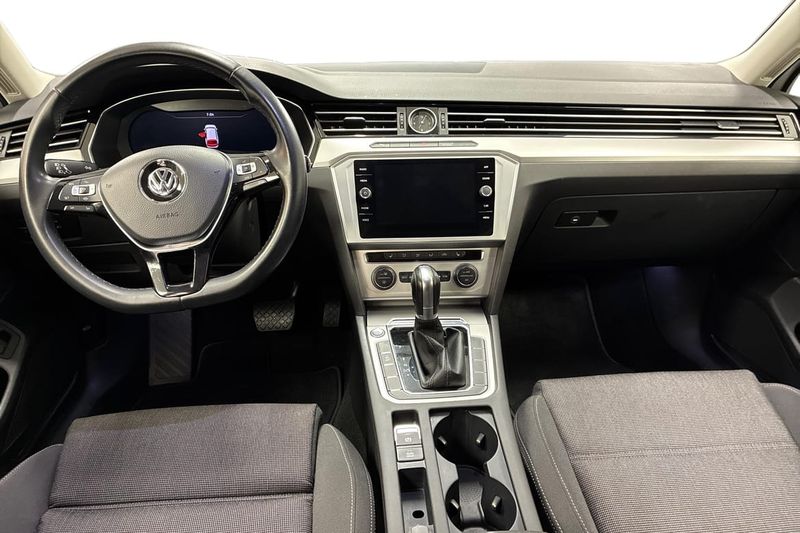 Volkswagen Passat bild 10