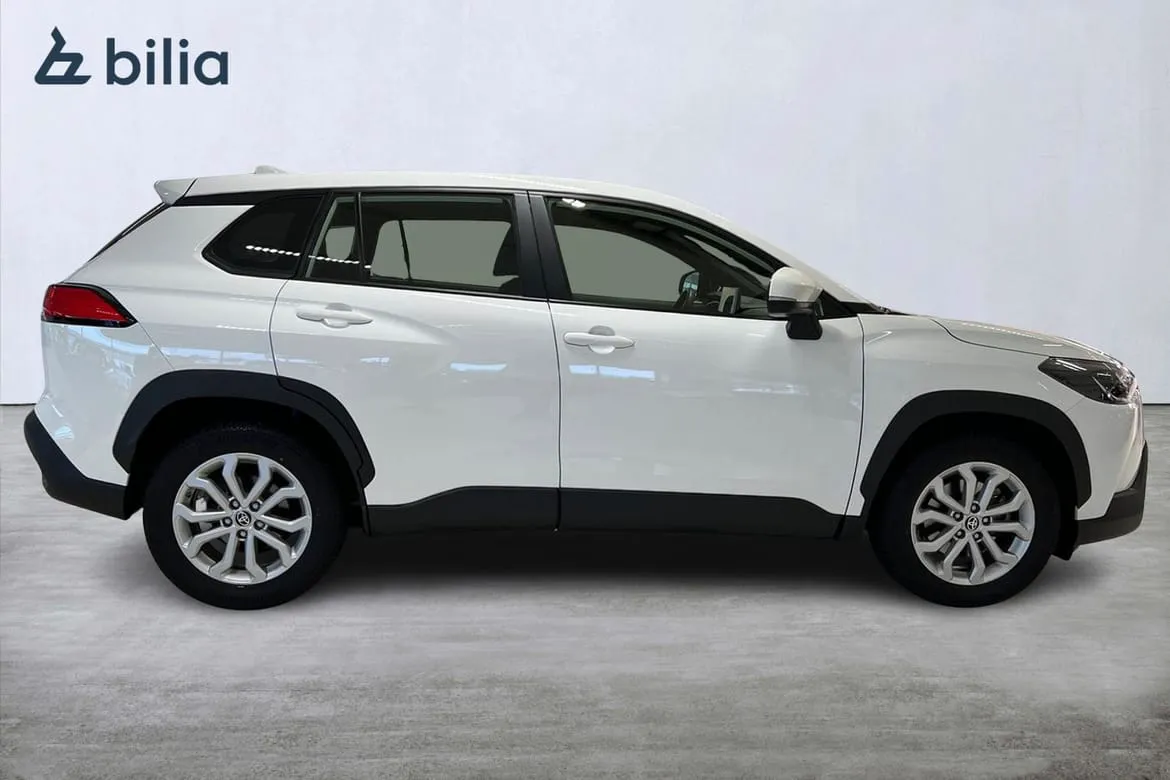 Vehicle image 17