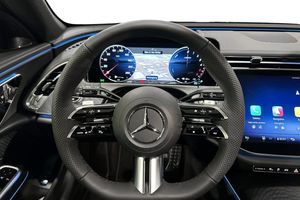 Mercedes E300 bild 8