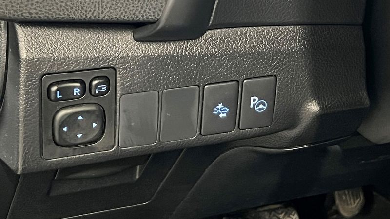 Toyota Auris bild 18