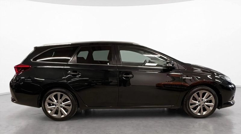 Toyota Auris bild 3