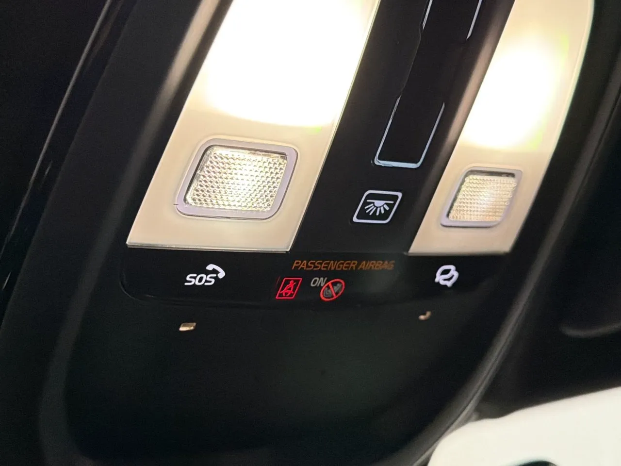 Vehicle image 36